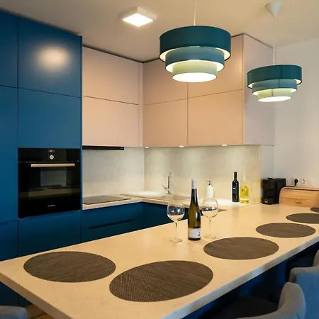 Nika Appartement *
